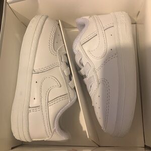 White Nike Air Force 1 Crib shoes